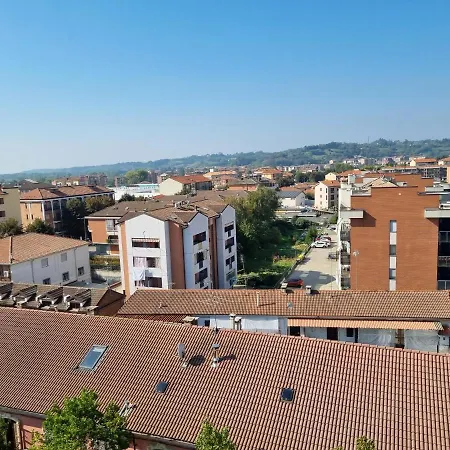 Sesto Piano Apartment Asti