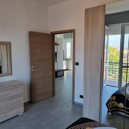 Sesto Piano Apartamento Asti